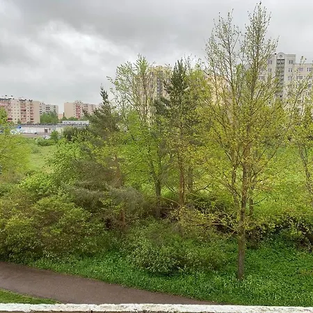 Quiet And Comfortable With Parking For A For Two, One Or A Couple Guests With A Child * Tallinn